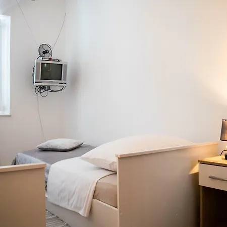 Kata Apartment *